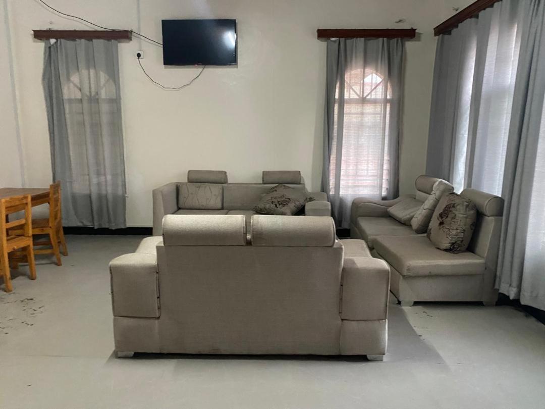 Splendor Motel Butare Экстерьер фото